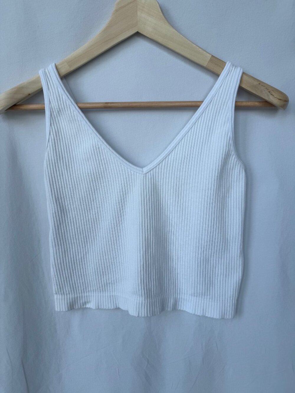 Intimately Free People White Ribbed V Neck Crop Tank Brami M/L